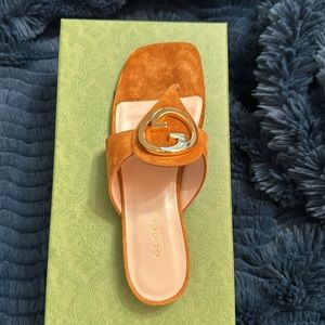 Gucci Blondie thong sandal